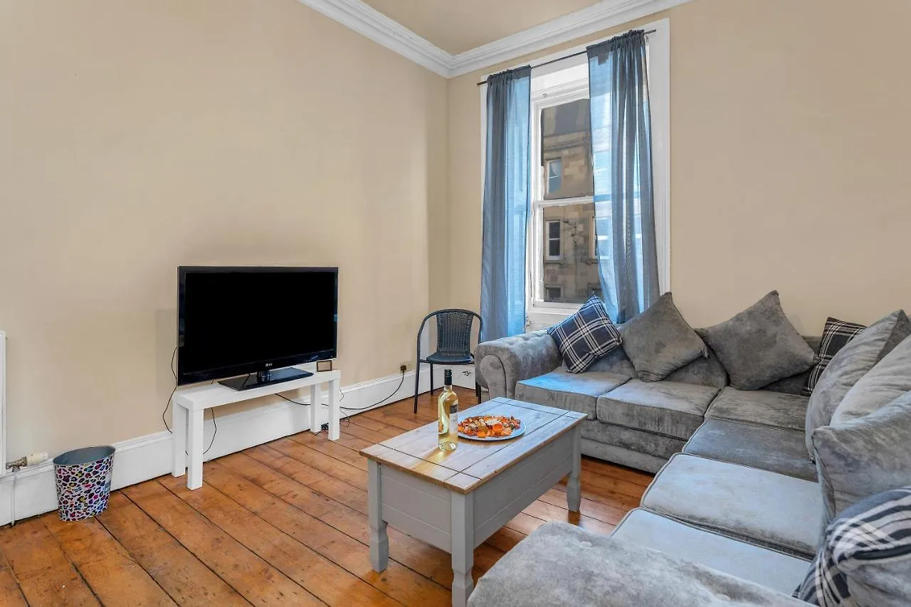 Edinburgh City Centre Jasmine Apartment -Sleeps 7